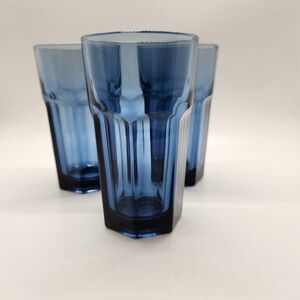 Blue Glass Tumblers Set